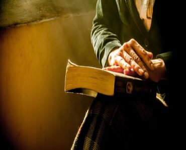 92% dintre cititorii Bibliei spun că Scriptura le-a schimbat viața
