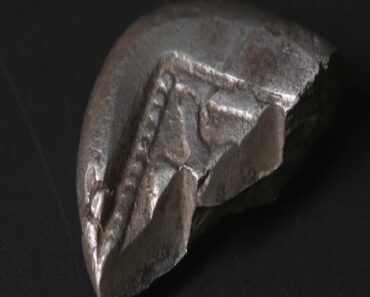 A fost descoperită o monedă din Primul Templu, veche de 2.550 de ani (VIDEO)